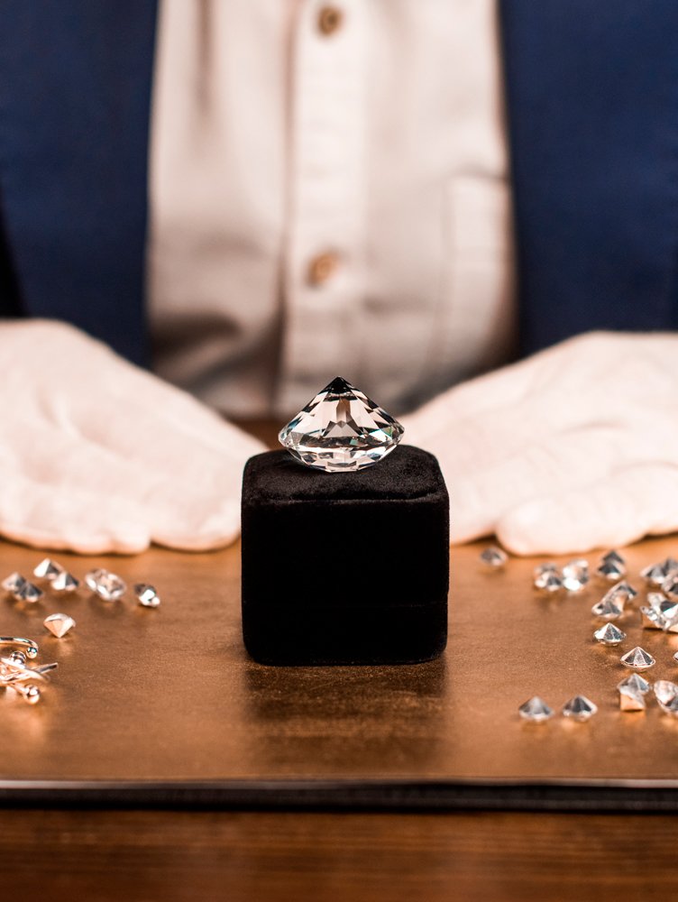 Woman wearing a signature ring